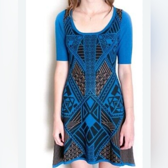 Flying Tomato Women's Blue  Round Neck Short Sleeve Knee Length Dress  Large - Picture 5 of 5